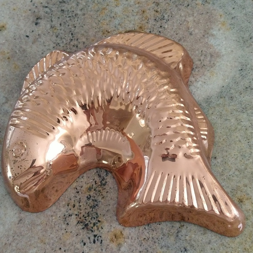 Copper gelatin jello fish mould vintage 8x9" kitchen